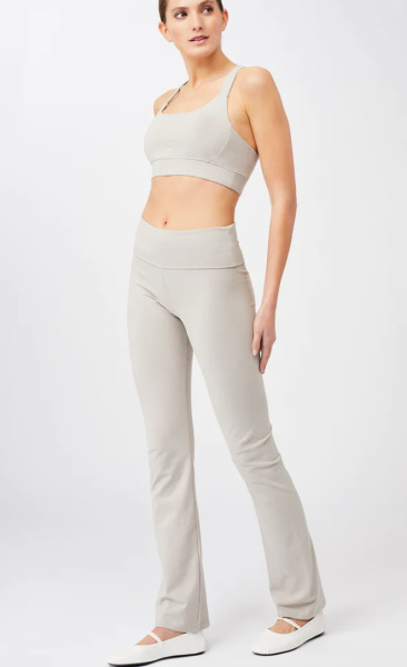 Mandala Classic Rolldown Yoga Pants - Pistacchio - 2