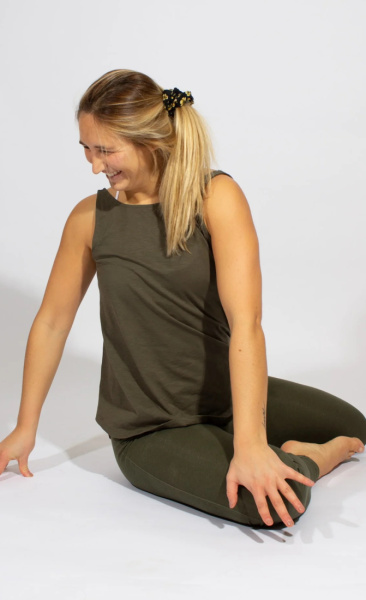 Yogamii Neem Top - Dark Olive - 1