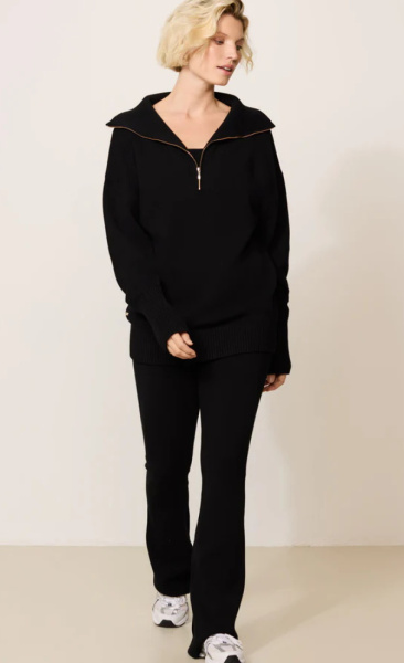 LUNE Olly Oversized Zip Sweater - Black - 3